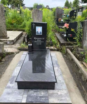 Памятник одиночный 095